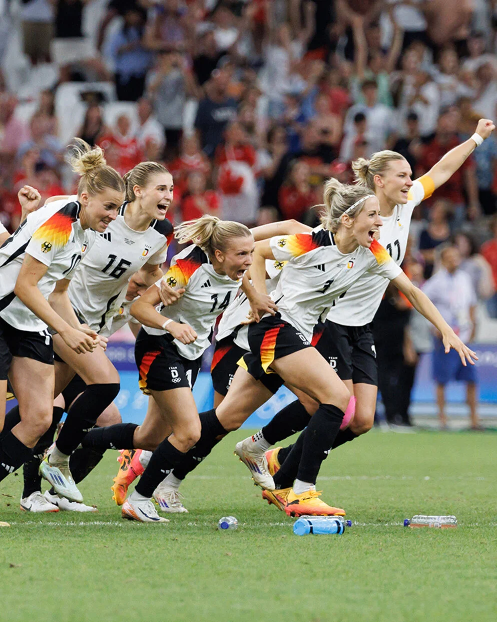 年的深厚联 年的深厚联